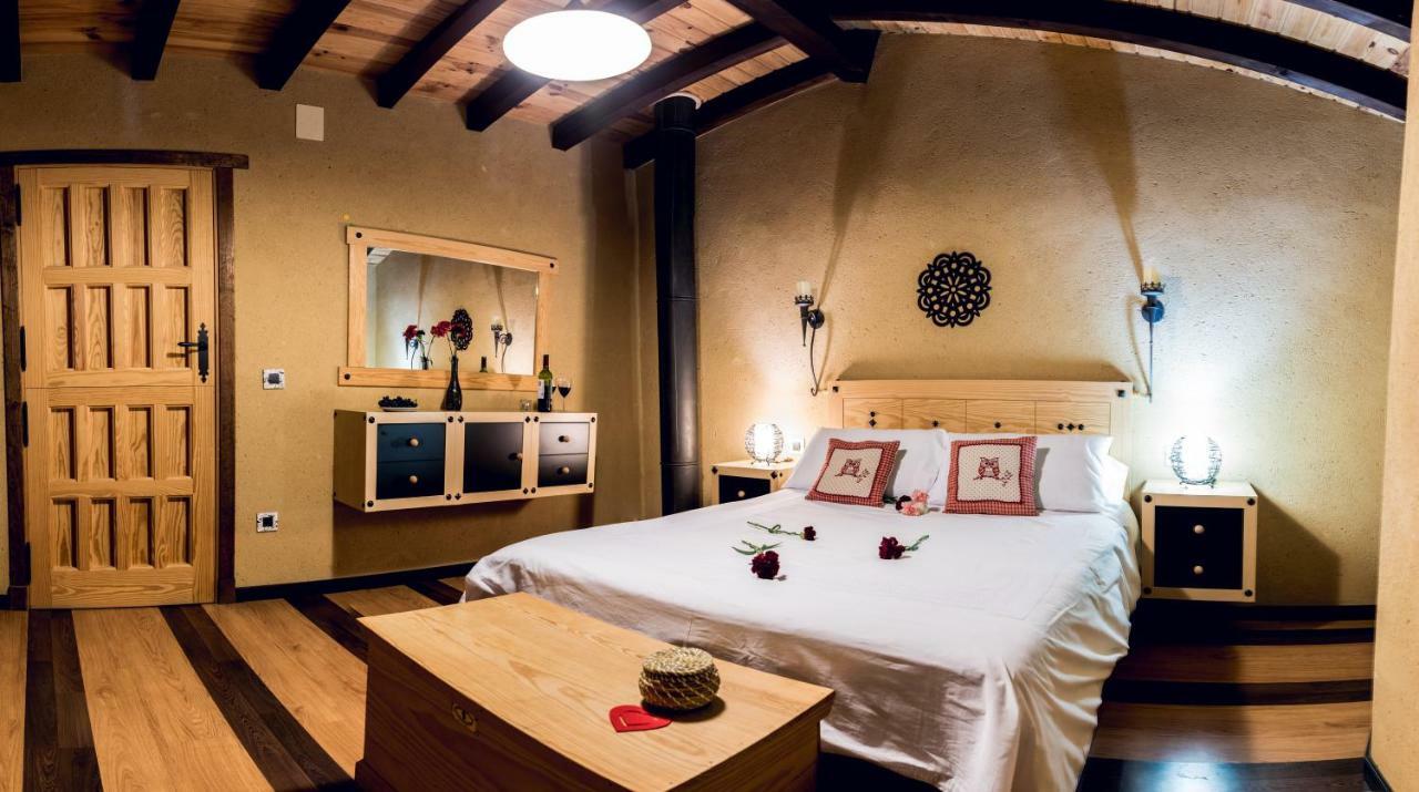 Jabata Spa Cabezas Altas ภายนอก รูปภาพ